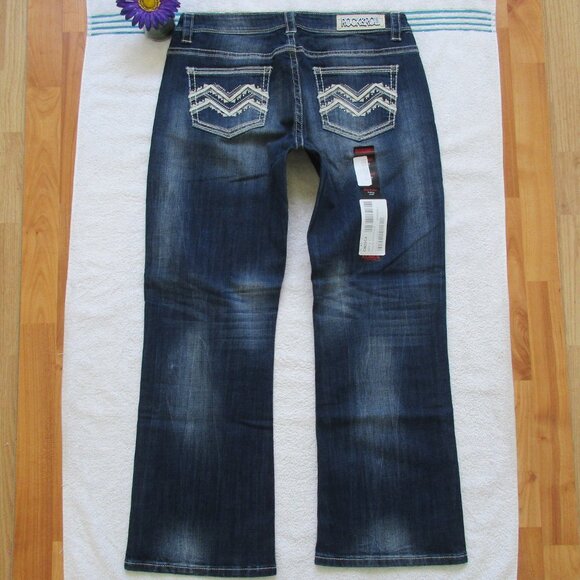 New ROCK & ROLL Cowgirl Jeans Size 32 x 30 Low Rise Boot Cut Denim - Picture 9 of 13